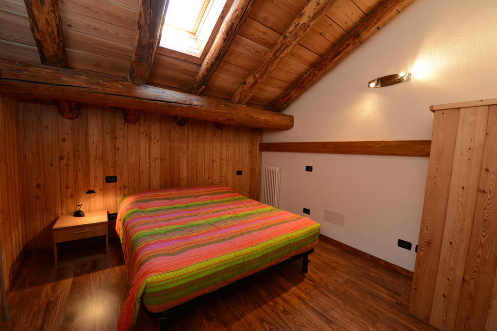Vieilles Maisons D'Introd Quarto foto