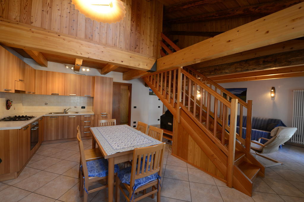 Vieilles Maisons D'Introd Quarto foto